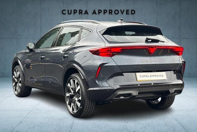 CUPRA Formentor Photo 3