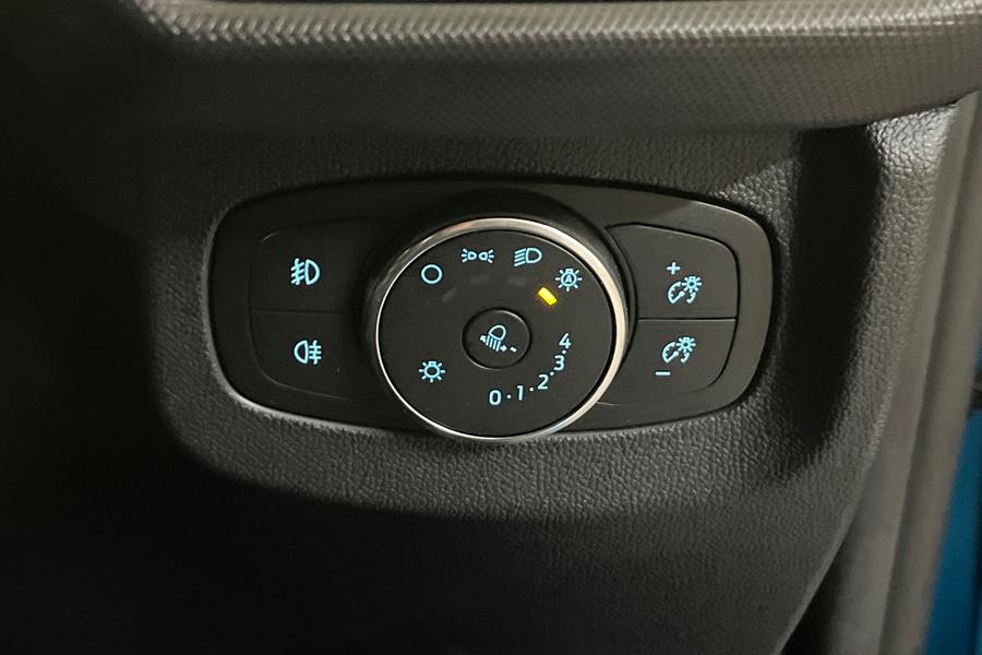 Ford E-Transit Courier Photo autoimg-fcf3e4b758502bf2fabcb5b8853d35161e711792.jpg