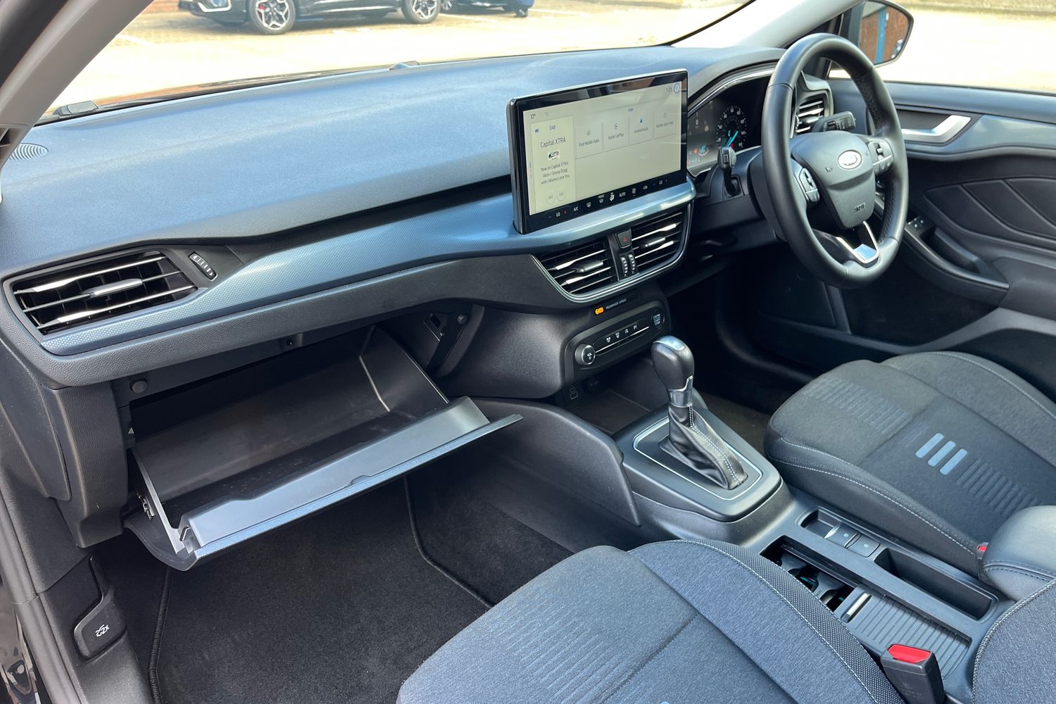 Ford Focus Photo 36