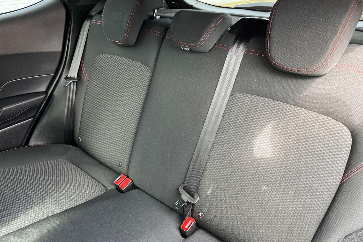 Ford FIESTA Photo 19