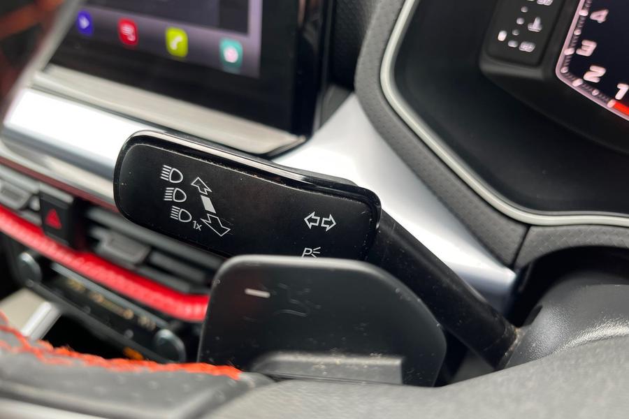 SEAT ARONA Photo autoimg-fd044d2ab8c049fae48689f00a679d919d9a1f7d.jpg