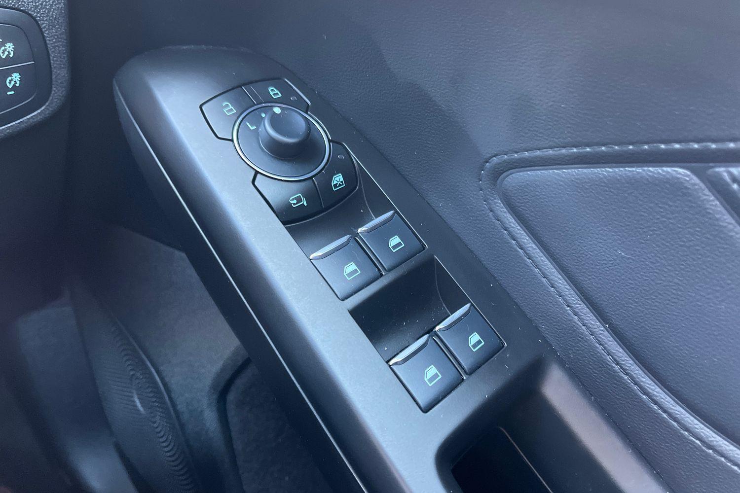 Ford Focus Photo 15
