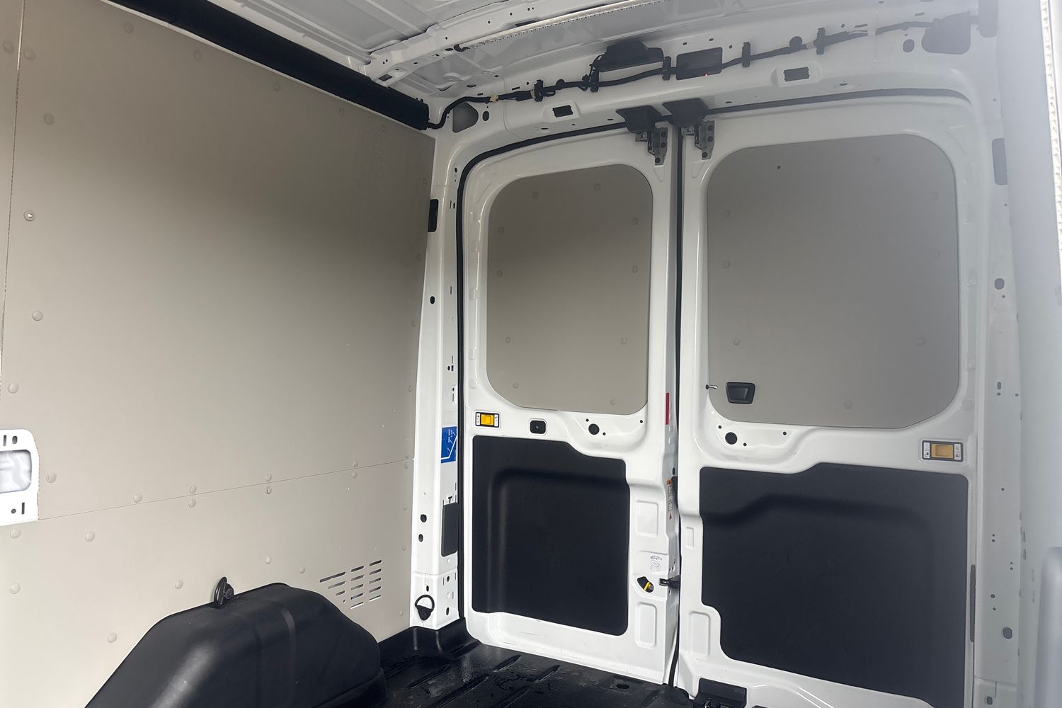 Ford TRANSIT Photo 3