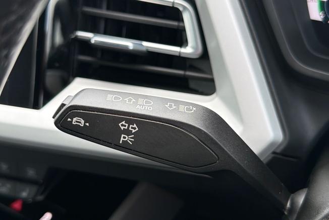 AUDI Q4 E-Tron Photo 53