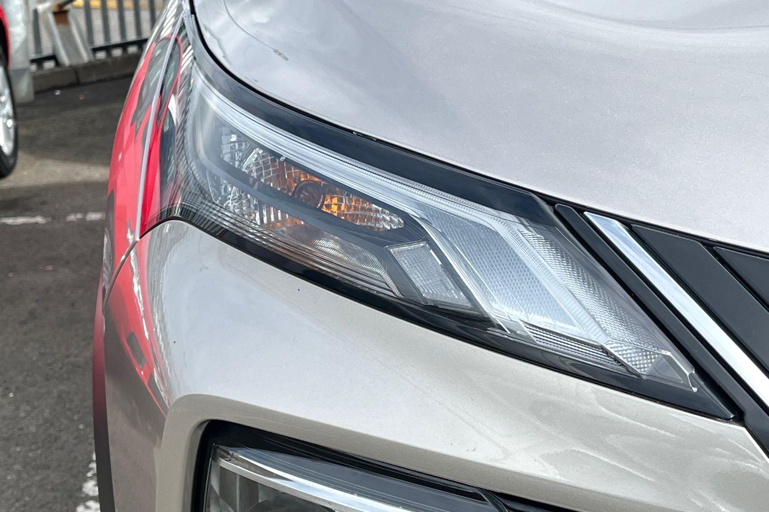 Nissan X-TRAIL Photo 23