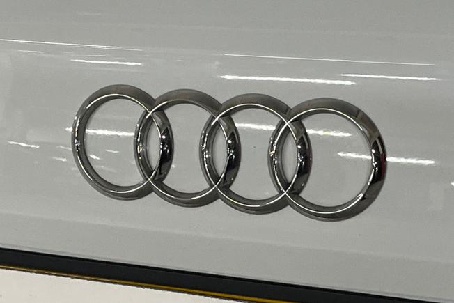 AUDI Q2 Photo 35