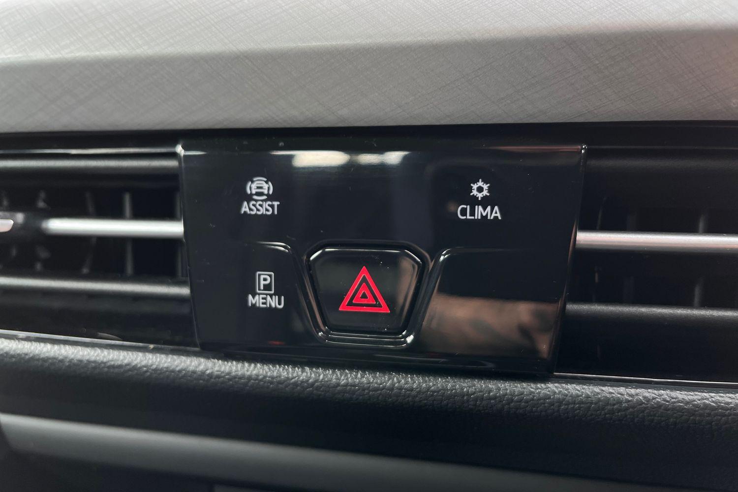 Volkswagen Golf Photo 29