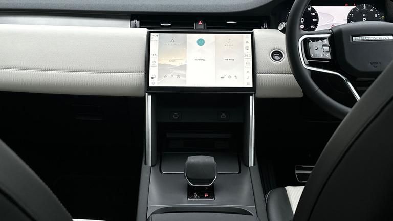 Used Land Rover Discovery Sport BJ25MBF 14