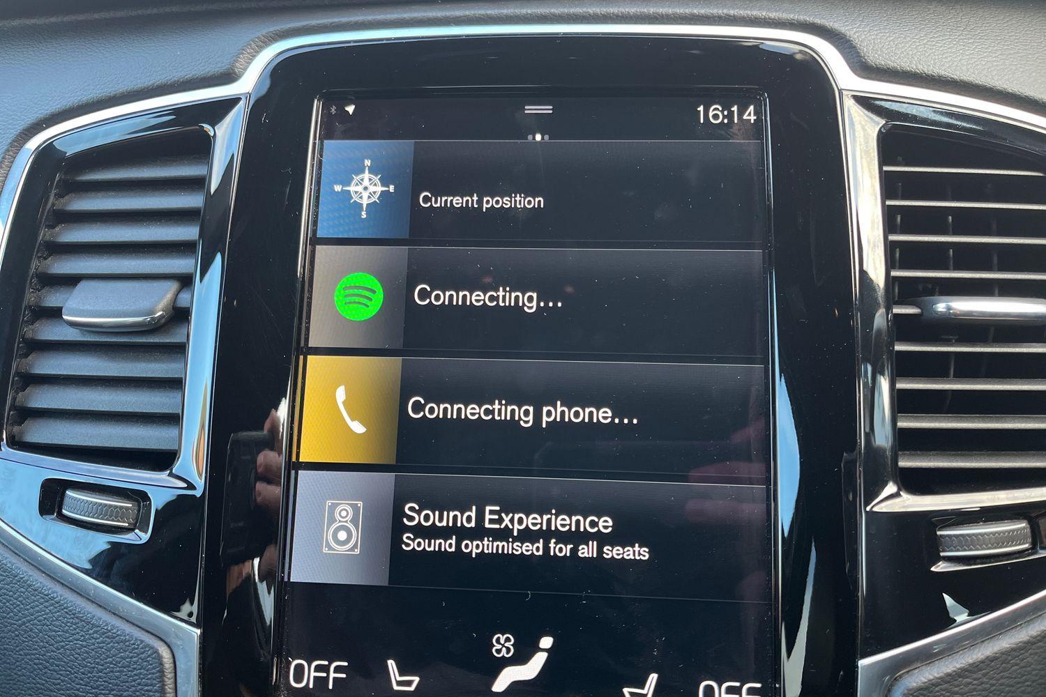 Volvo XC90 Photo 37