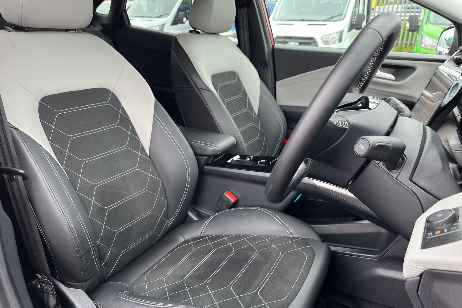 Ford PUMA Photo 16