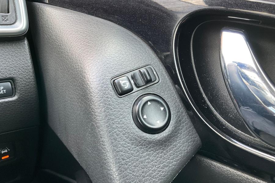 Nissan QASHQAI Photo autoimg-fd1698748d990610ae2a30eec4c21afb9e389d5a.jpg