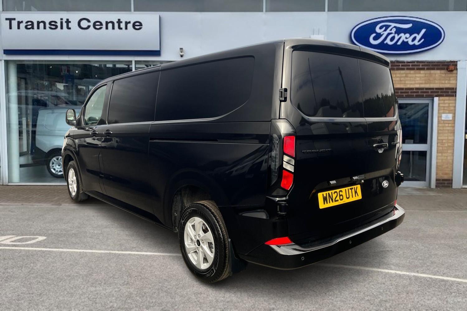 Ford TRANSIT CUSTOM Photo 1