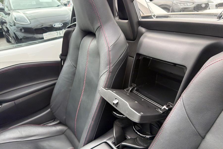 Mazda MX-5 Photo autoimg-fd1acf84942ad02051ffdf20f6e3bb9f8dfe2717.jpg
