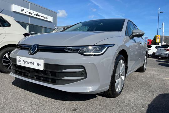 Volkswagen Golf Photo autoimg-fd20e974aa58fe87204bf46cd1b4ae52188a60a6.jpg