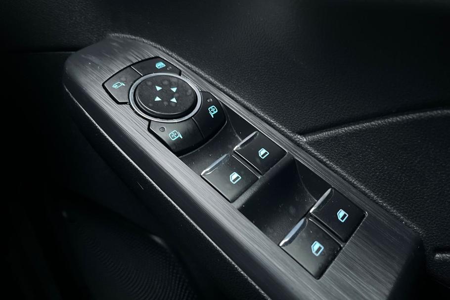 Used Ford Kuga HMZ2473 16