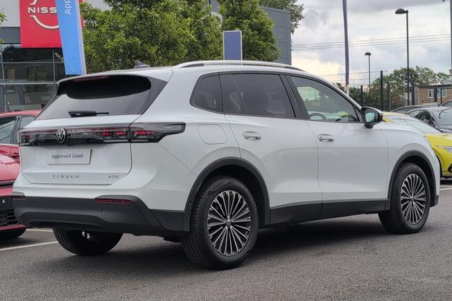 VOLKSWAGEN Tiguan Photo 49
