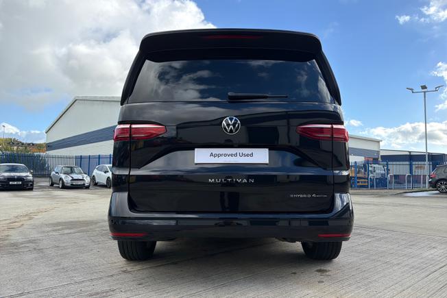 VOLKSWAGEN Multivan Photo 26