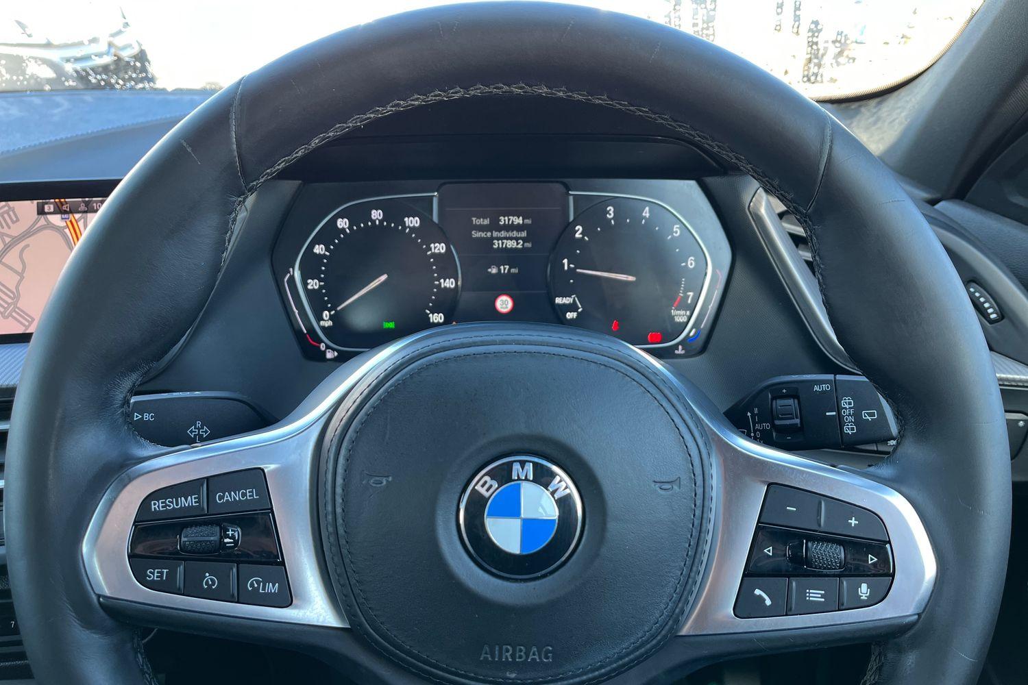 BMW 1 Series Photo 11