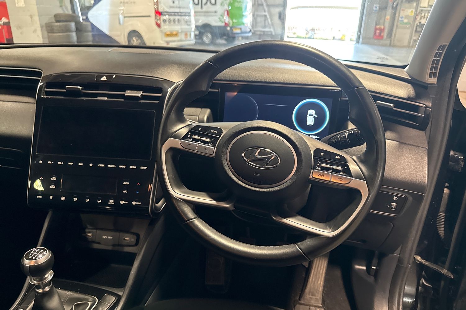 Hyundai TUCSON Photo 11