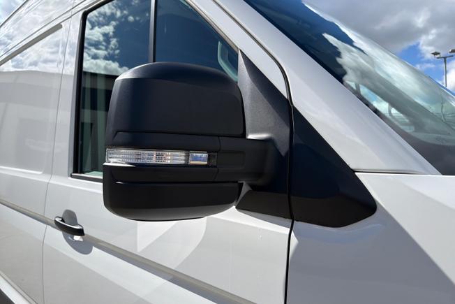VOLKSWAGEN Crafter Photo 20