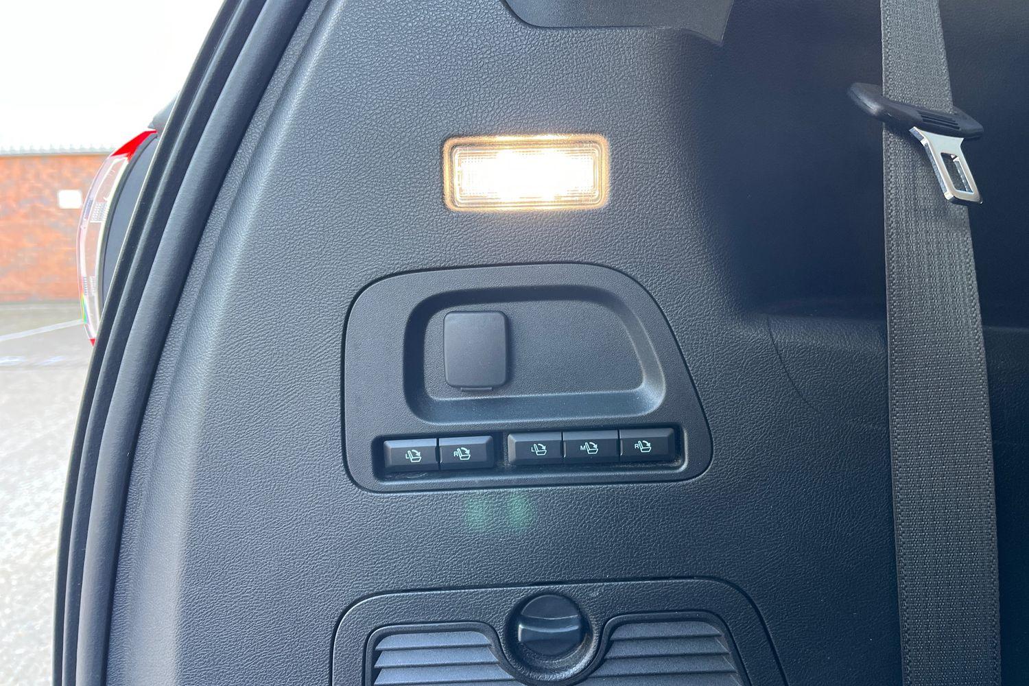Ford S-Max Photo 24