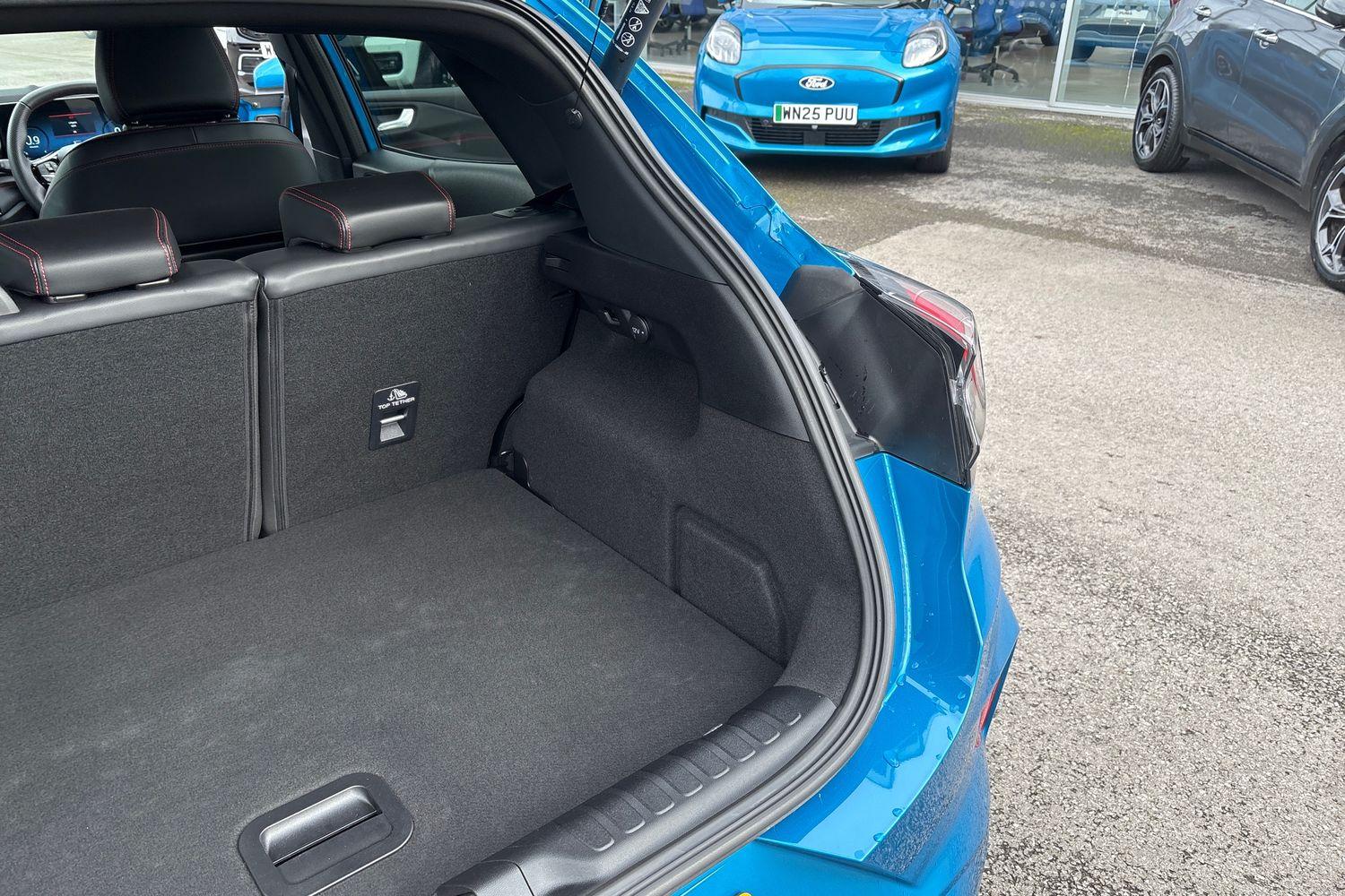Ford PUMA Photo 27