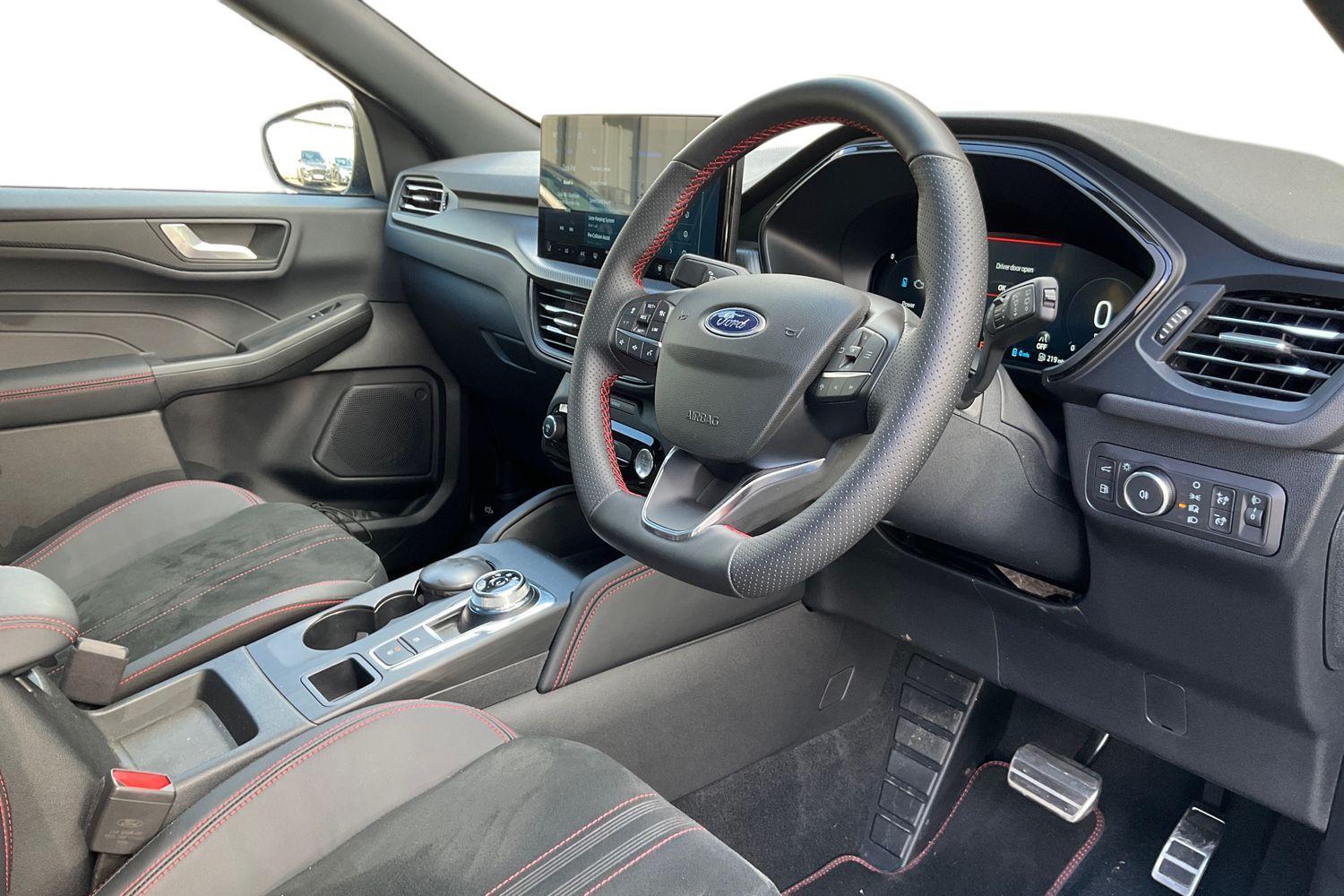 Ford KUGA Photo 8