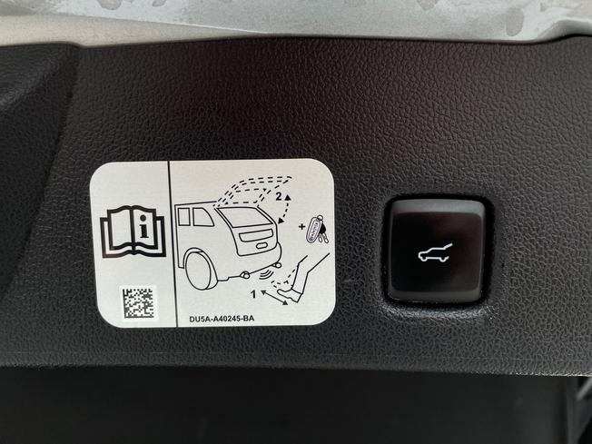 FORD Kuga Photo 27