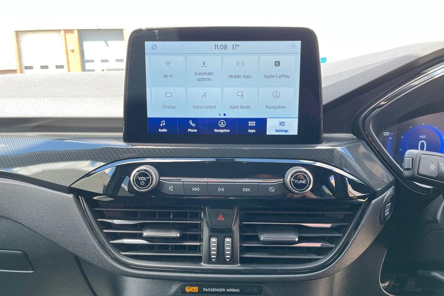 Ford Kuga Photo autoimg-fd38d986364cf6bb37b5925a8ae4f2f380c92adc.jpg