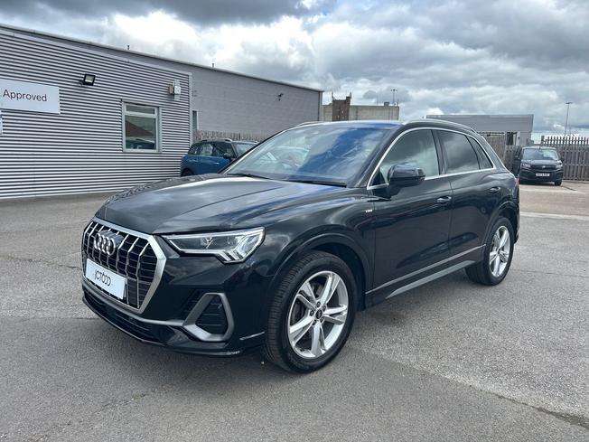 Audi Q3 Photo 22