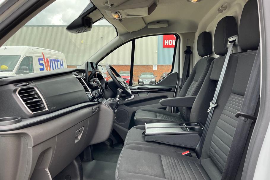 Used Ford TRANSIT CUSTOM HT21GZK 35