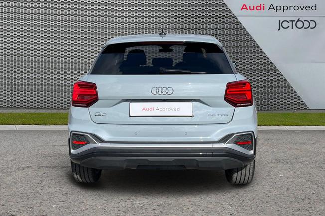 Audi Q2 Photo 7