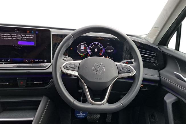 VOLKSWAGEN Tiguan Photo 11