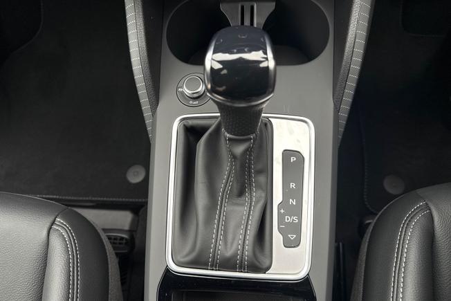AUDI Q2 Photo 32