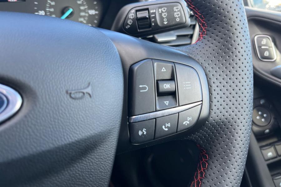 Ford FIESTA Photo autoimg-fd527b40d704f1d1f2010e6dab147f3666c29c13.jpg