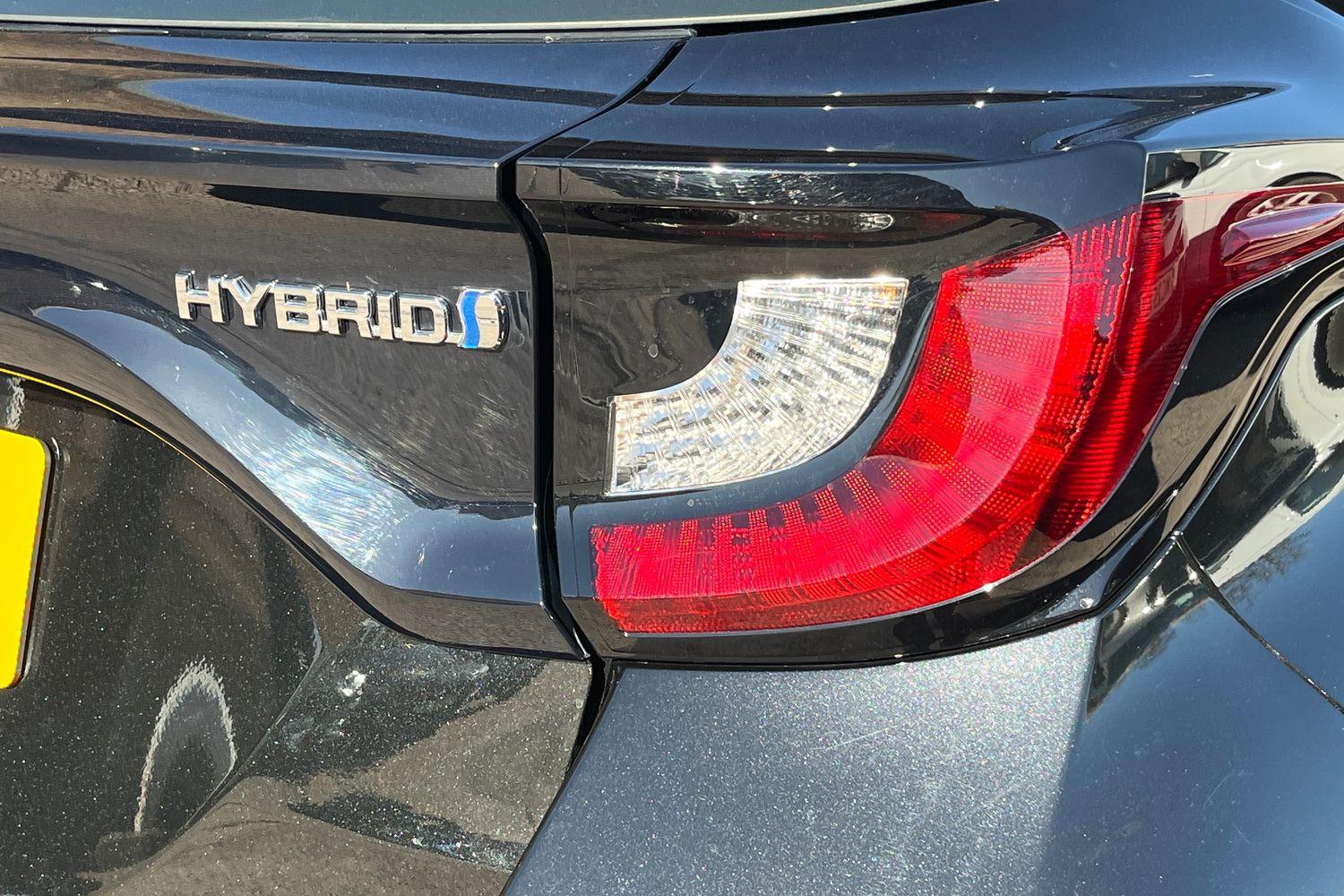 Toyota YARIS Photo 38