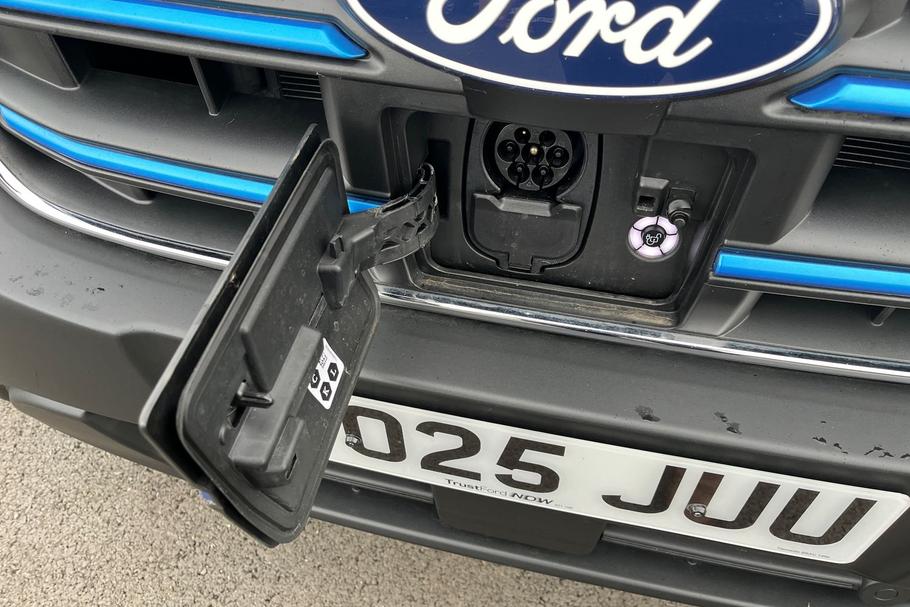 Used Ford E-TRANSIT 33