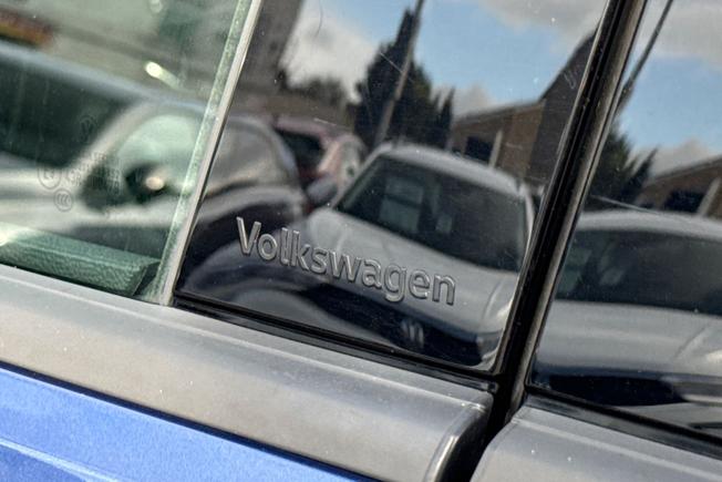 Volkswagen T-Cross Photo 24