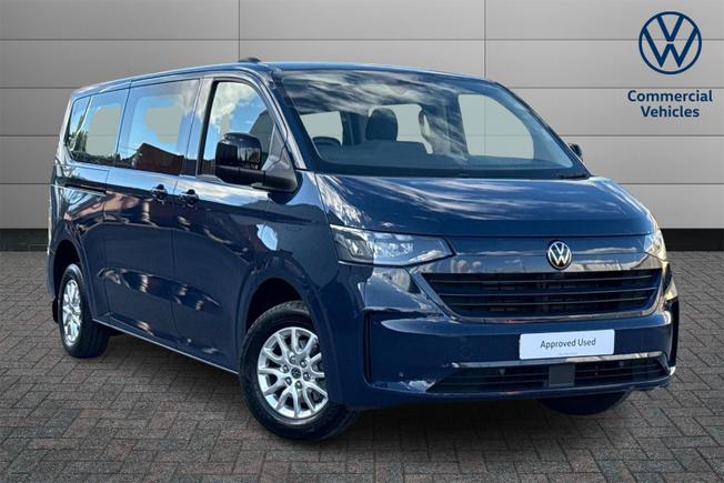 VOLKSWAGEN Transporter Shuttle Photo 1