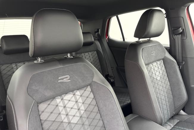 VOLKSWAGEN T-Cross Photo 27