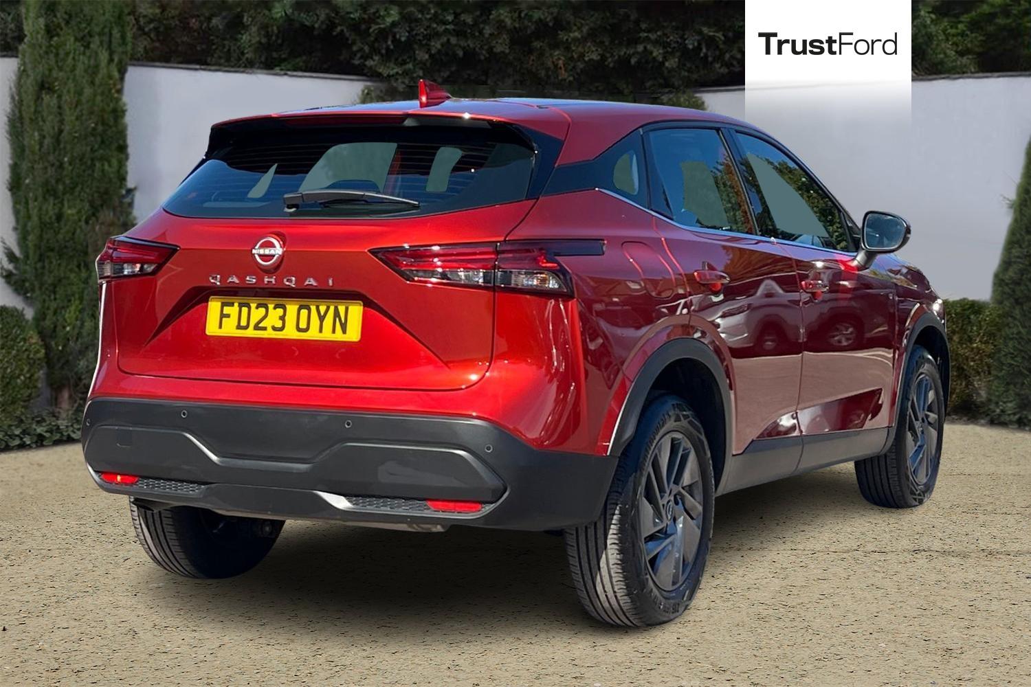 Nissan QASHQAI Photo 3