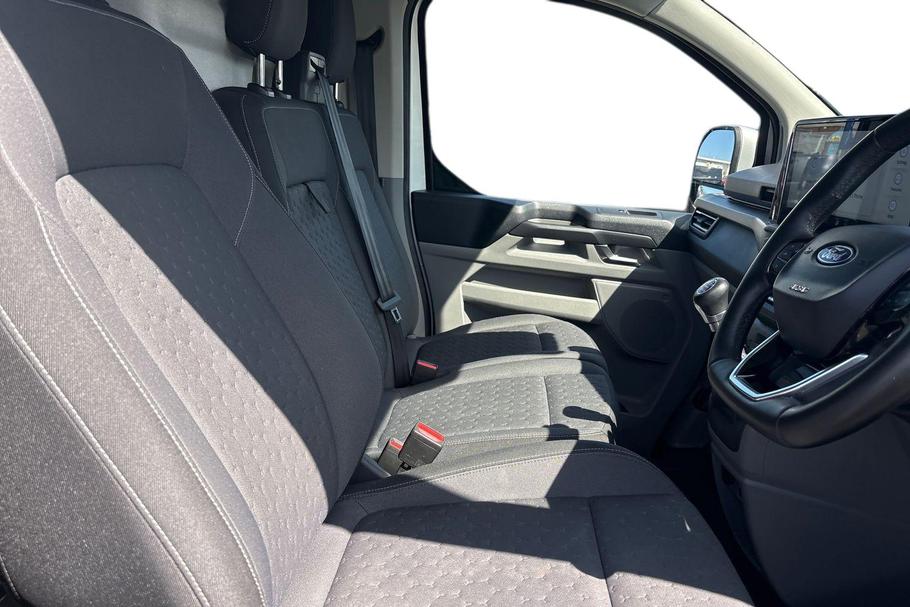 Used Ford TRANSIT CUSTOM LG24VMT 11