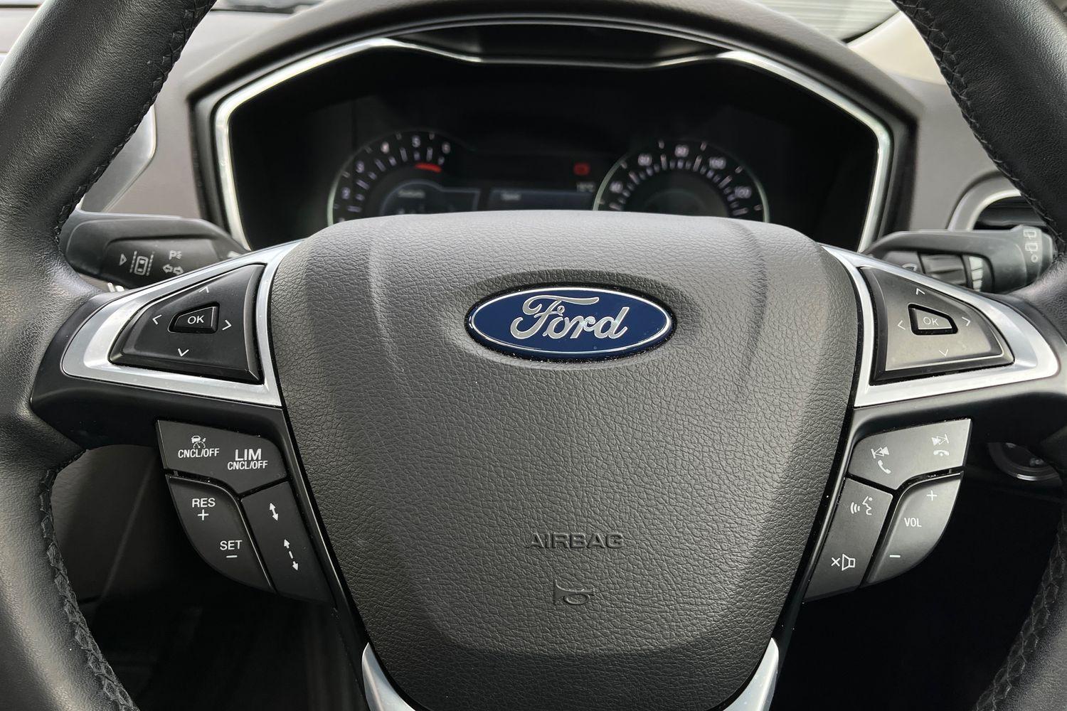 Ford MONDEO Photo 11