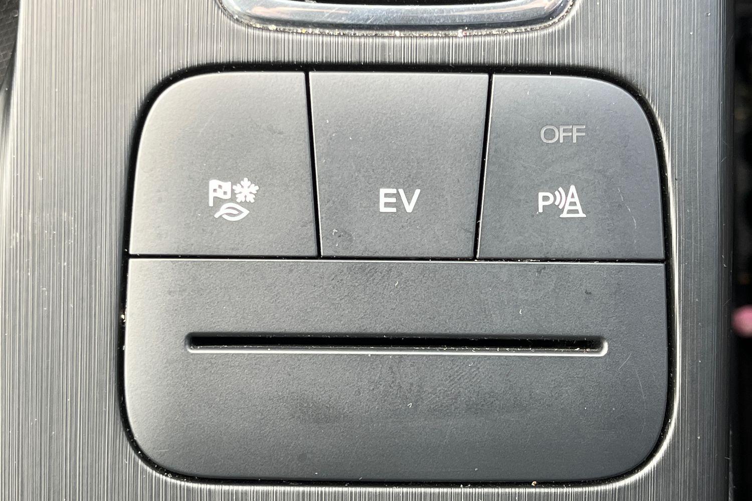 Ford Kuga Photo 38