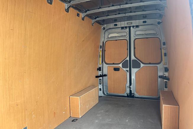 Volkswagen Crafter Photo 9