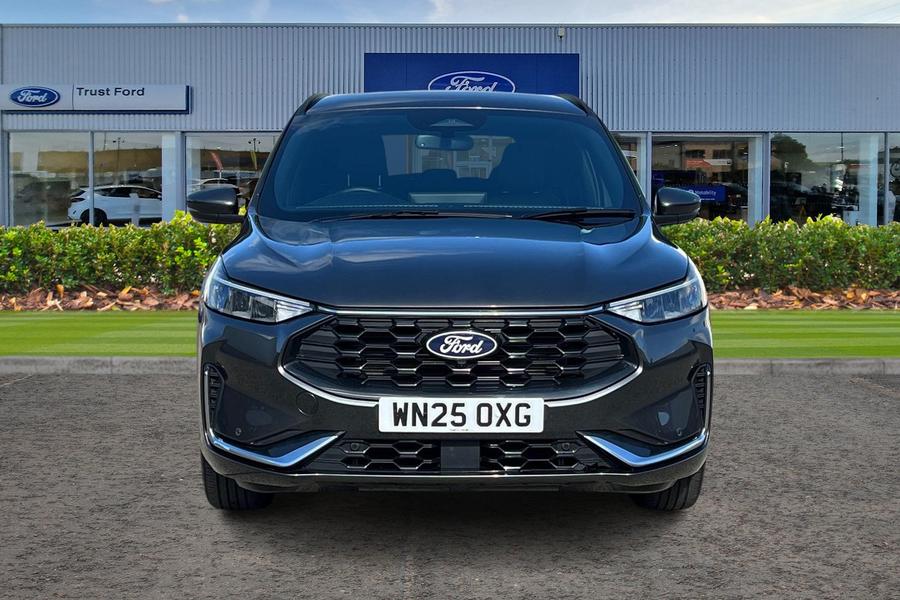 Ford Kuga Photo autoimg-fd7ebadb6063a9ce392d7630a2e4abca291cd02e.jpg