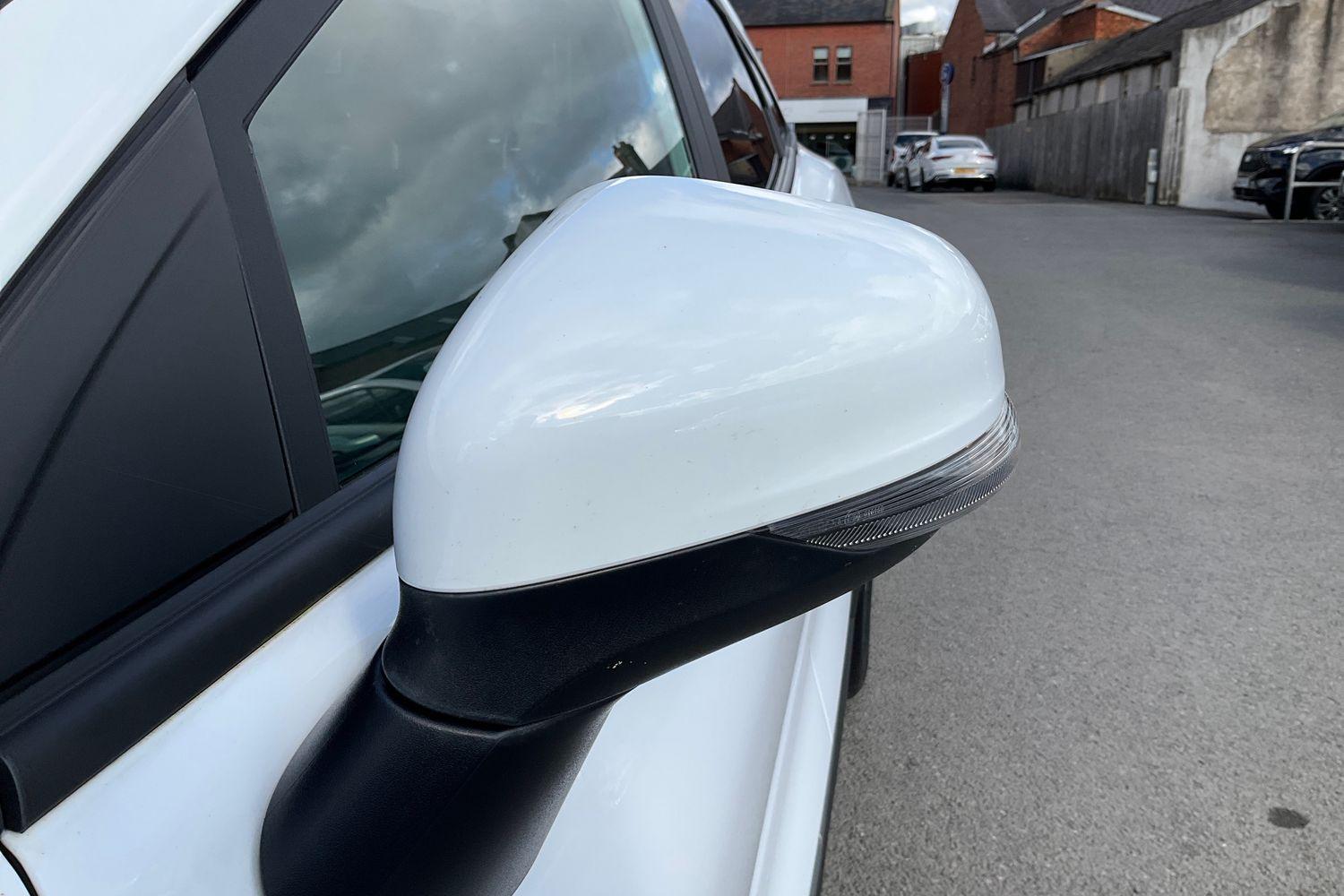 Ford PUMA Photo 38