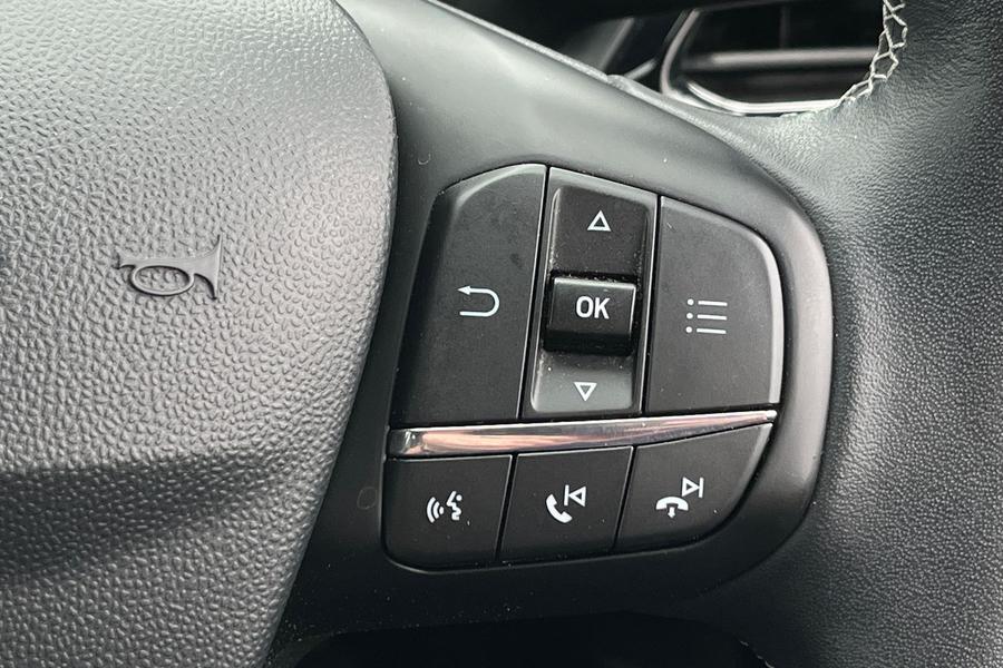 Ford FIESTA Photo autoimg-fd87a5a85c4eb7822ef81b737bd67facdfa3123f.jpg