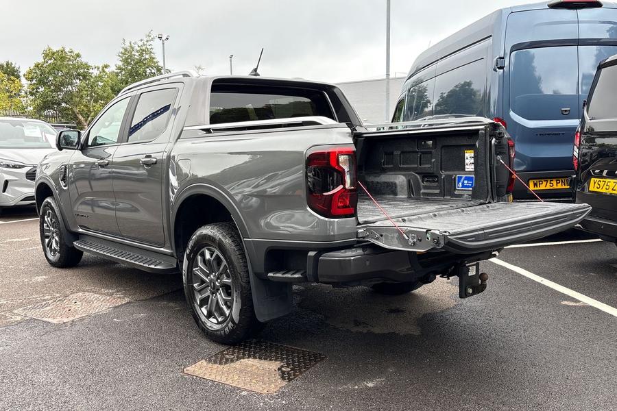 Ford RANGER Photo autoimg-fd8b263e016474501e24fc9d846e0ade70ca7fcf.jpg