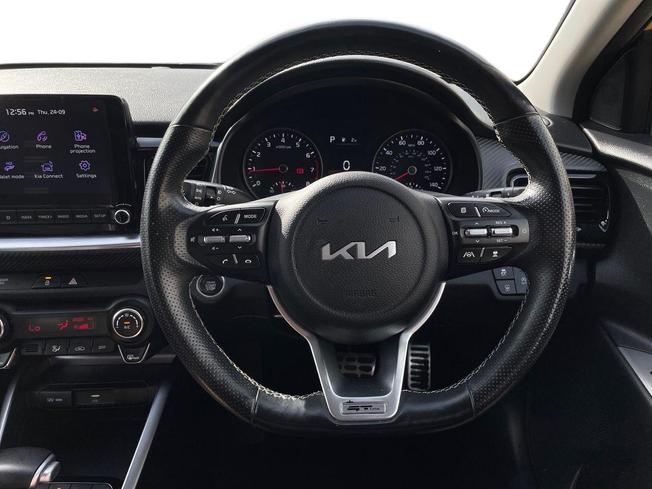 KIA Stonic Photo 11